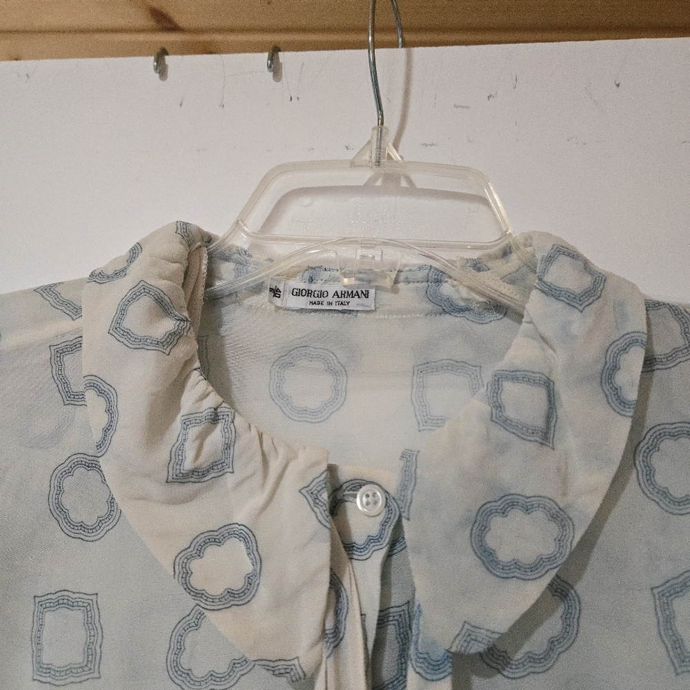 Vintage Giorgio Armani Sheer Blouse, SIZE 6 - Picture 3 of 16